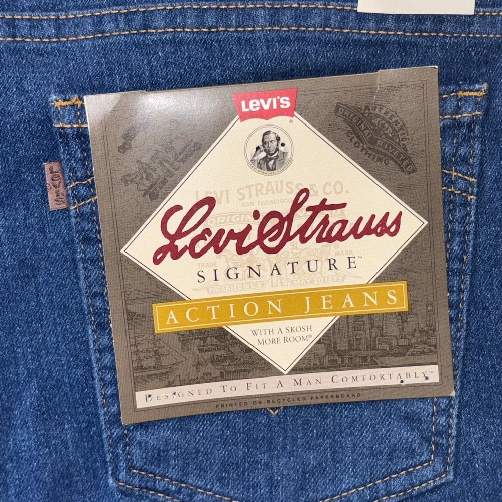 Vintage Levis Action Jeans Men Sz 44 x30 Dark Wash Denim Brown Tab NWT Deadstock